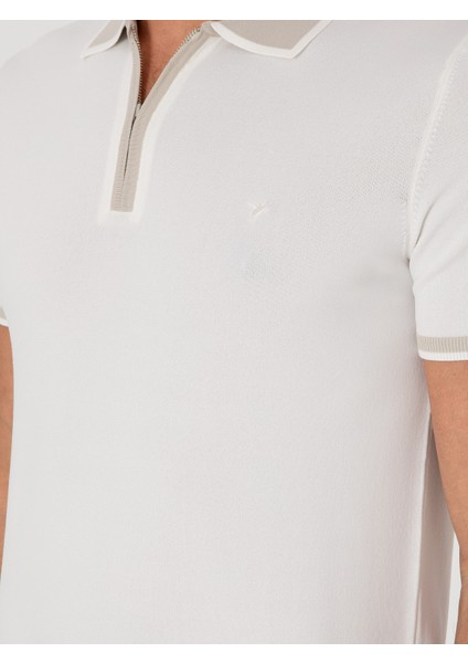 Erkek Beyaz Slim Fit Fermuarlı Polo Yaka Triko T-shirt 50306425-VR013