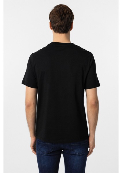 Siyah Regular Düz Bisiklet Yaka Tişört fırsatları