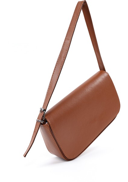 Taba SHK183 Kapaklı Suni Deri Ayarlanabilir Askılı Baget Model El, Kol ve Omuz Çantası