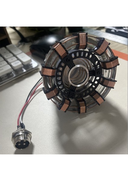 Ark Reaktör Lambası Süper Kahraman Lambası Çok Renkli Sevimli Masa Dekorasyonu (Yurt Dışından) fiyatları