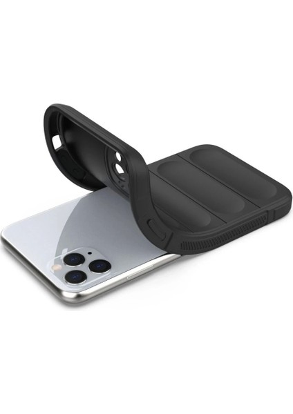 iPhone 11 Pro Max Kılıf Optimum Silikon - Siyah fırsatları