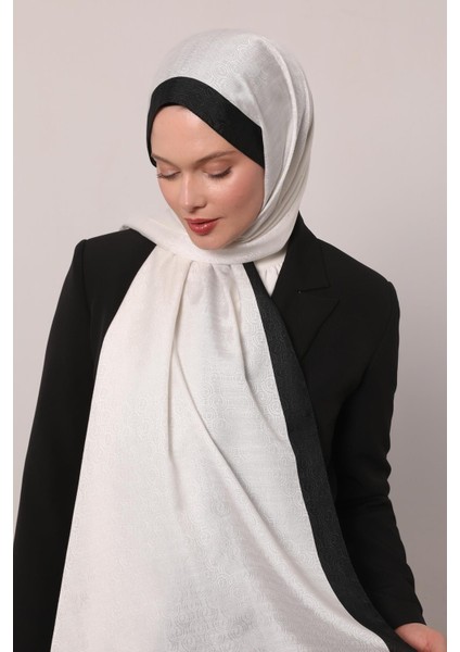 Ekru Halka Desen Monogram Şal