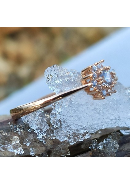 Gümüş Yüzük - Zirkon (Beyaz) Taşlı Gül Evlilik Teklifi Yüzüğü - Hediyelik 925 Ayar Kadın Gümüş Yüzük indirimleri