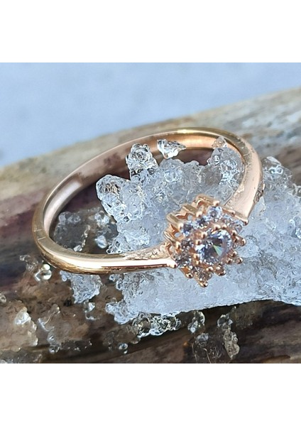 Gümüş Yüzük - Zirkon (Beyaz) Taşlı Gül Evlilik Teklifi Yüzüğü - Hediyelik 925 Ayar Kadın Gümüş Yüzük