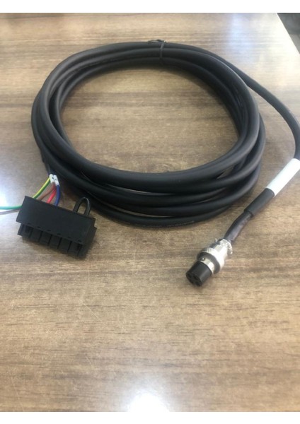 DAML-075-05-CB0-00 ,DA200-0.4KW..0.75KW Frensiz 5-Mt Servo Güç Kablo