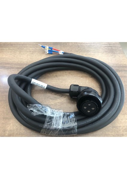 DBML-250-05-NW0-00 ,DA200-4KW..5.5KW Frensiz 5-Mt Servo Güç Kablo
