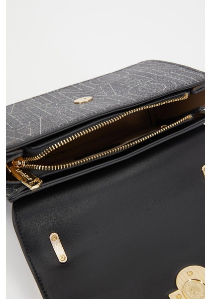 Siyah Gold Toka Detaylı Omuz Çantası fırsatları