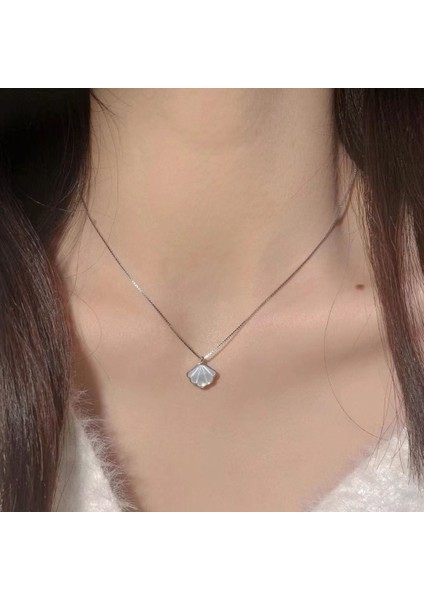 Kadınlar Için Bej Kolye, Üst Düzey, Niş, Sade ve Çok Yönlü, Kız Arkadaşa Sevgililer Günü Hediyesi (Yurt Dışından) fiyatları