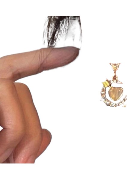 Kulak Klipsli Takılar ile Delinmiş Kulak Yok (Yurt Dışından)