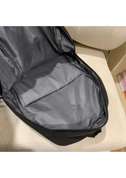 Yüksek Yüzlü ve Yüksek Kapasiteli Lise Öğrencisi Sırt Çantası (Yurt Dışından) indirimleri