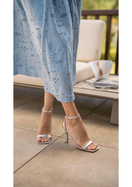 Arrow Lame Hakiki Deri Topuklu Ayakkabı