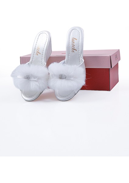 Kadın Kalın Topuklu Tüylü ve Taşlı Şık Günlük Ev Terliği Çeyiz Terliği Süslü Doğum Misafir Gelin Terliği modelleri