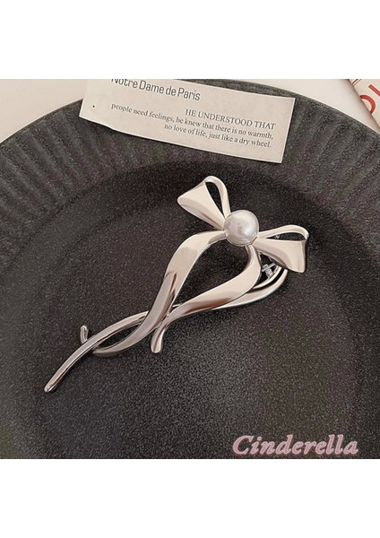 Fiyonk Model Incili Klipsli Topuz Tokası Metal Gümüş - Modern Kadın Kıstırmalı Klips Saç Tokası fiyatları