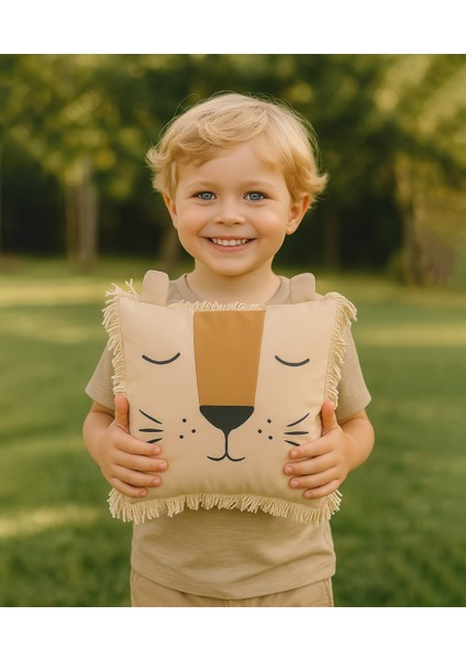 Aslan Figürlü Dekoratif Uyku Arkadaşı Yastık – Jungle Serisi Safari Temalı Çocuk ve Bebek Odası