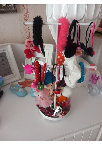 Beyaz 2 Askılı Takı ve Toka Düzenleyici Organizer, Şık ve Pratik Tasarım