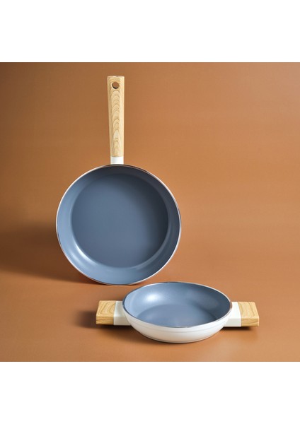 x Refika Swiss Crystal Creamy Wood Tava Sahan Set