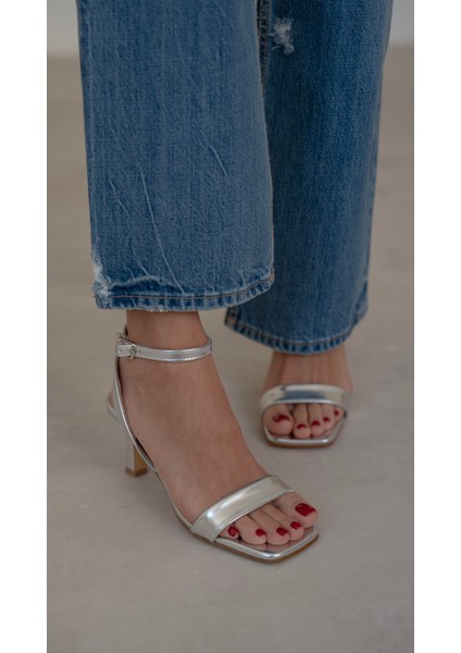 Waylon Lame Topuklu Ayakkabı