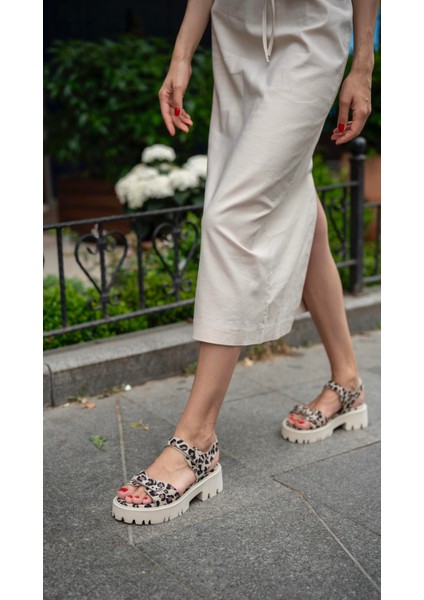 Terba Leopar Sandalet