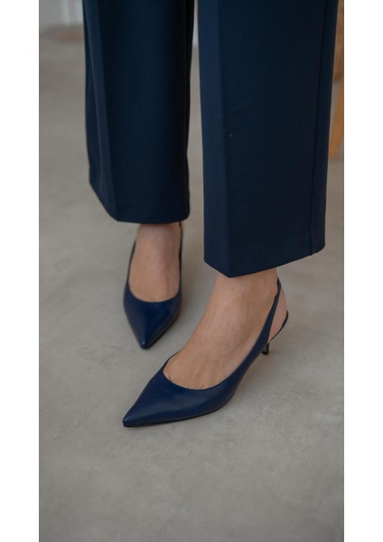 Lisa Lacivert Hakiki Deri Topuklu Ayakkabı fırsatları