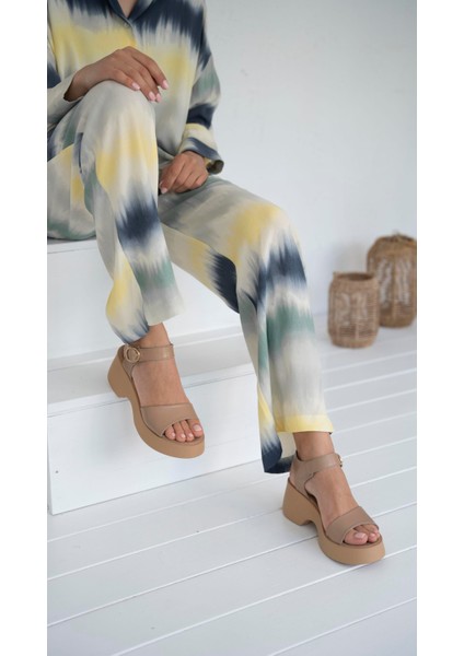 Parma Ten Hakiki Deri Kadın Sandalet