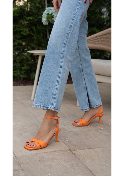 Gita Turuncu Topuklu Ayakkabı