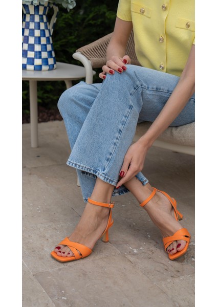 Gita Turuncu Topuklu Ayakkabı