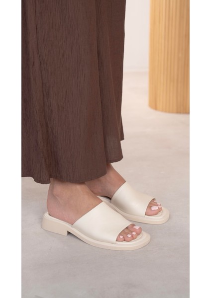 Rio Ekru Hakiki Deri Terlik