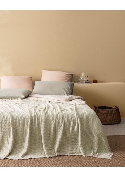 Grania King Size Pamuklu Yatak Örtüsü - Haki