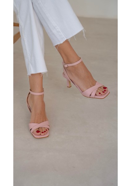 Gita Pudra Topuklu Ayakkabı