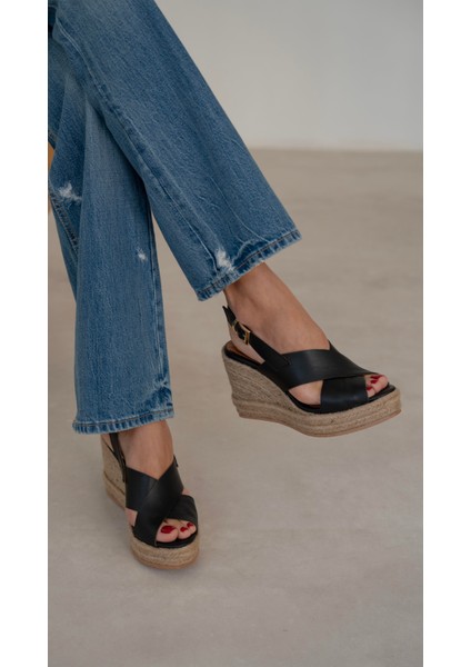 Jordy Siyah Hakiki Deri Sandalet indirimleri