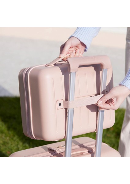 Nınetygo Mini Pudding Travel Case Pink 13" fırsatları