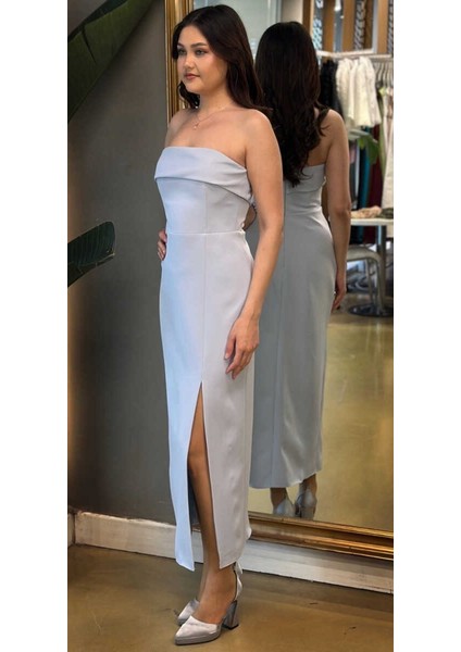 Mavi Straplez Yaka Yırtmaçlı Düz Kesim Krep Midi Abiye Elbise 7692