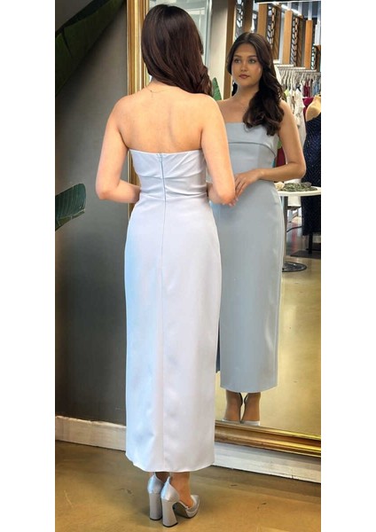 Mavi Straplez Yaka Yırtmaçlı Düz Kesim Krep Midi Abiye Elbise 7692