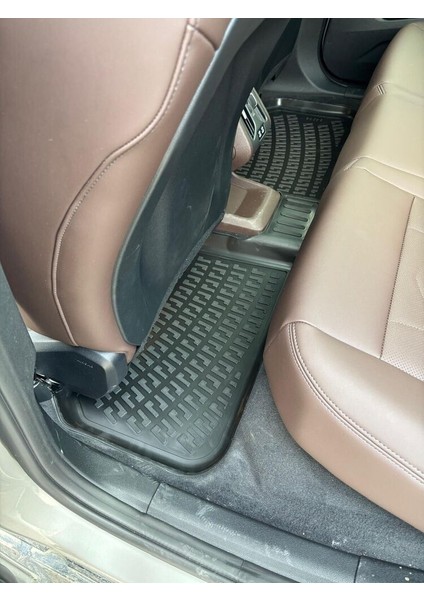 Bmw İX1 U11 2024 + 3D Havuzlu Paspas Siyah indirimleri