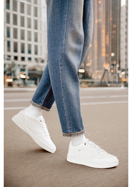 Court Classy Beyaz Kadın Sneaker fiyatları