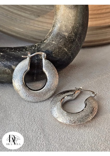 - Lunar Texture Hoops Eskitme Kadın Küpe indirimleri