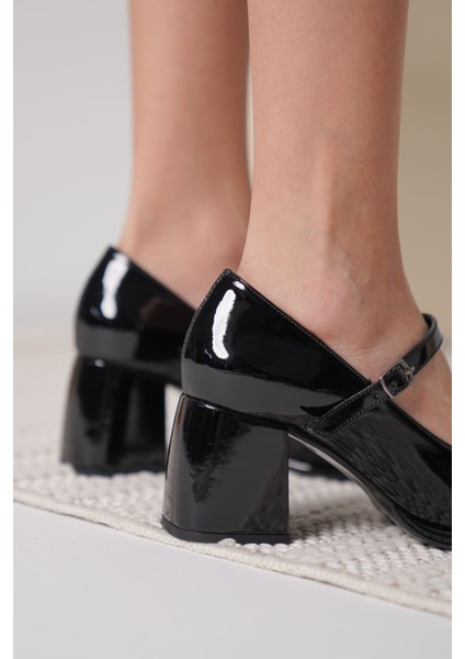 Slay Premium Siyah Rugan Kadın Topuklu Ayakkabı fırsatları