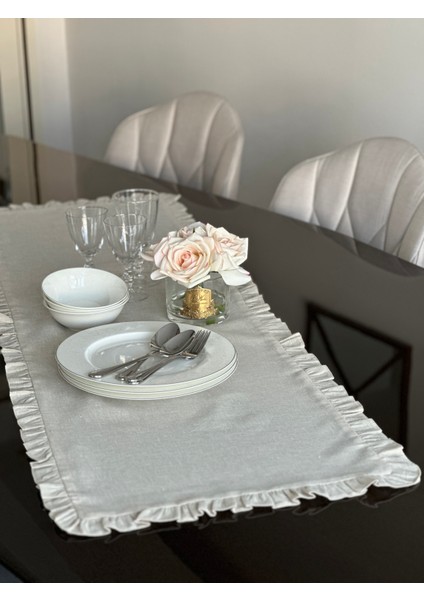 Fırfırlı Runner fiyatları