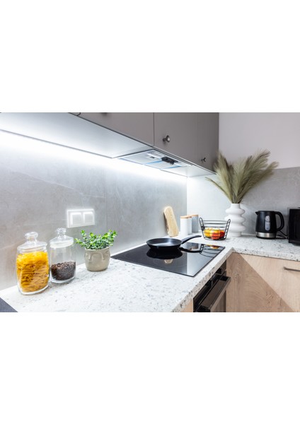 Nlf SMD3528 Çip Metrede 60 Ledli 12V 6W Iç Mekan Beyaz Şerit LED