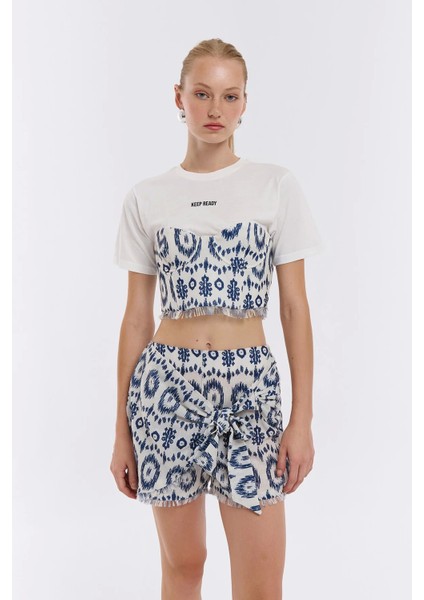 Desenli Kumaş Matchli Tişört Ekru fırsatları