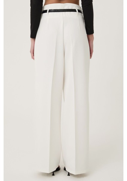 Kemer Detaylı Yüksek Bel Geniş Paça Pantolon - Taş indirimleri