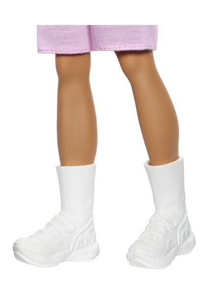 Fashionistas Ken Bebek Sarışın Kırmızı Beyaz Çizgili Tişört ve Pembe Şort ile 3+ Yaş indirimleri