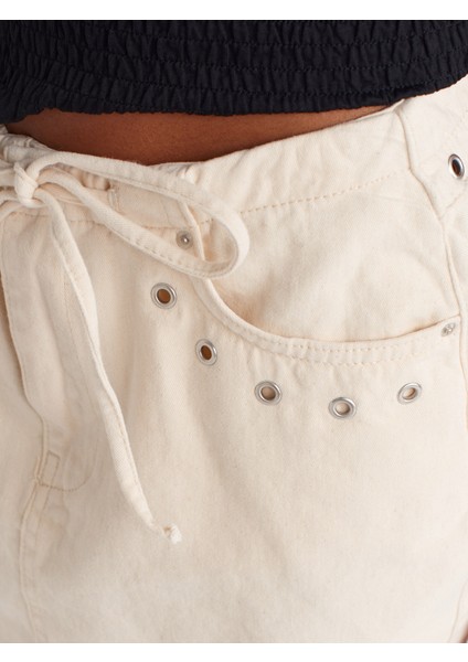 80587 Kuşgözü Detaylı Mini Denim Etek-Ekru modelleri