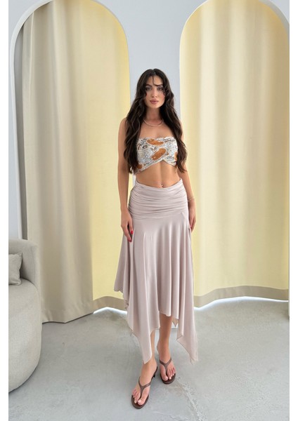 Büzgülü Asimetrik Kesim Bej Manolya Etek fırsatları