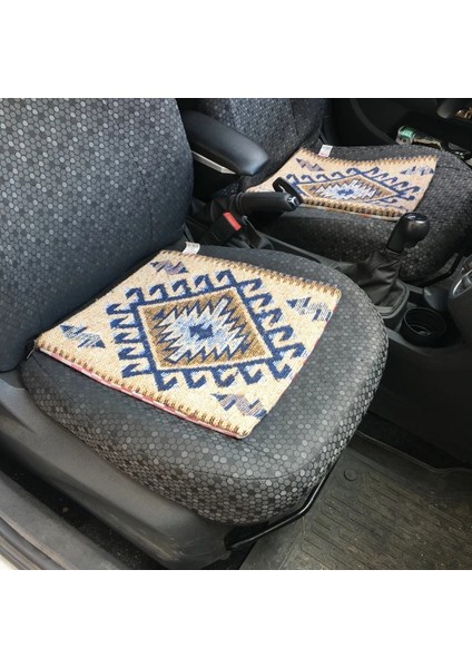 Etnik Desenli Kilim Oto Koltuk Minderi Kare 2 Li