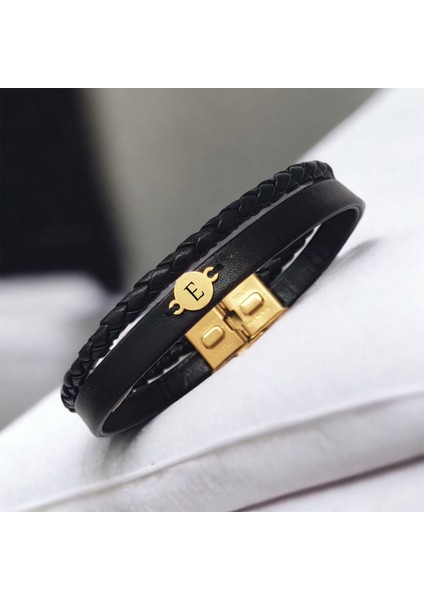 14 Ayar Altın Plakalı E Harfine Özel Doğal Siyah Derili Yuvarlak Motifli Hediye BILEKLIK-547HARF