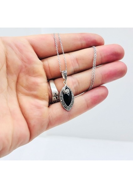 Zirkon ve Oltu Taşı Işçilikli 925 Ayar Gümüş Kolye fiyatları