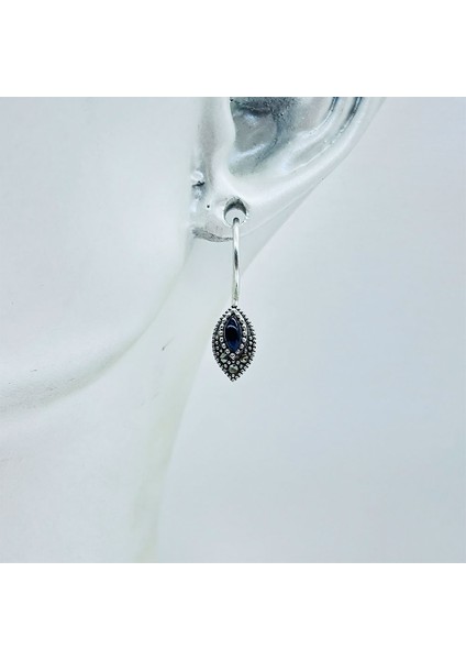 Zirkon ve Oltu Taşı Işçilikli 925 Ayar Gümüş Küpe