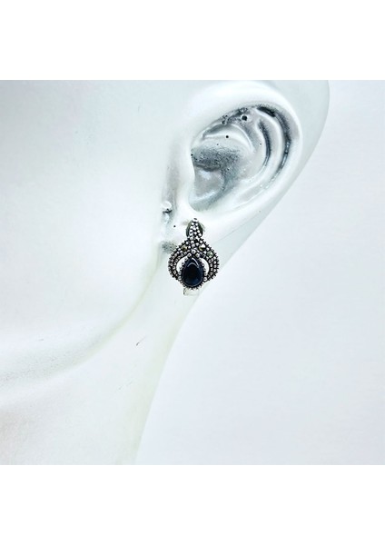 Zirkon ve Oltu Taşı Işçilikli 925 Ayar Gümüş Küpe