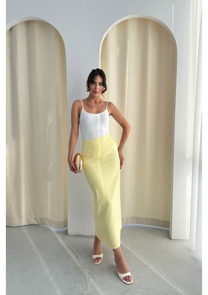 Sarı Kat Detaylı Kalem Etek